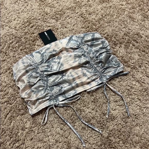 Faux Leather Snake Skin Tube Top - Picture 4 of 11